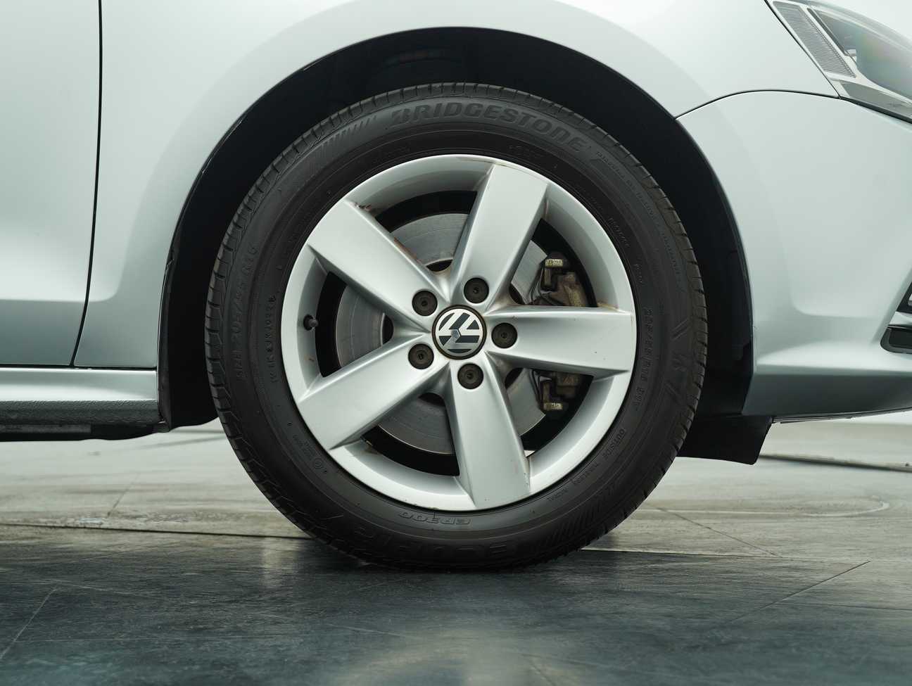 terpakai 2016 Volkswagen Jetta TSI 1.4