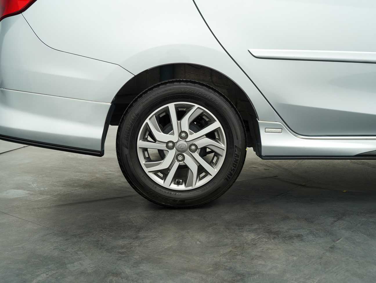 used 2016 Perodua Bezza Advance Premium 1.3