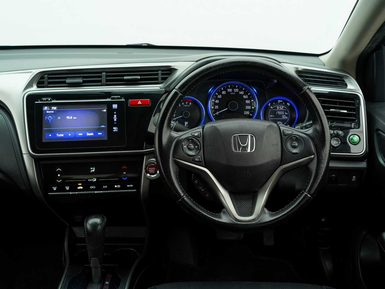 used 2015 Honda City V 1.5