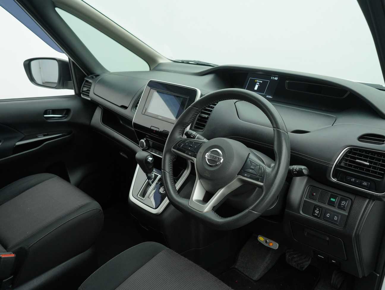 used 2018 Nissan Serena S-Hybrid High-Way Star 2.0