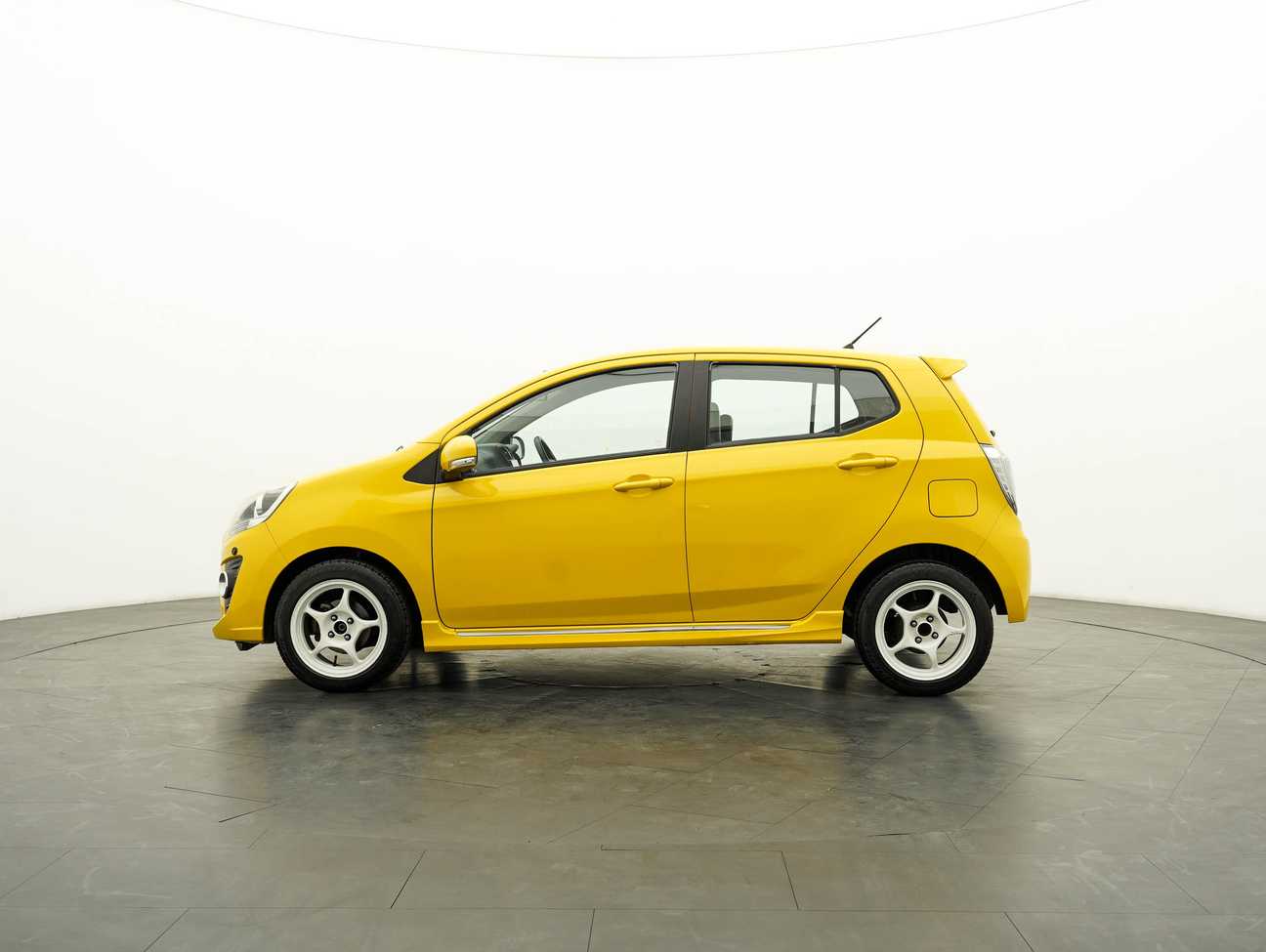 used 2015 Perodua AXIA Advance 1.0