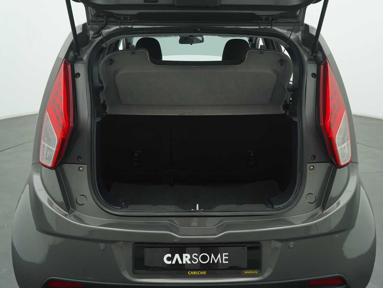 terpakai 2015 Proton Iriz Standard 1.3