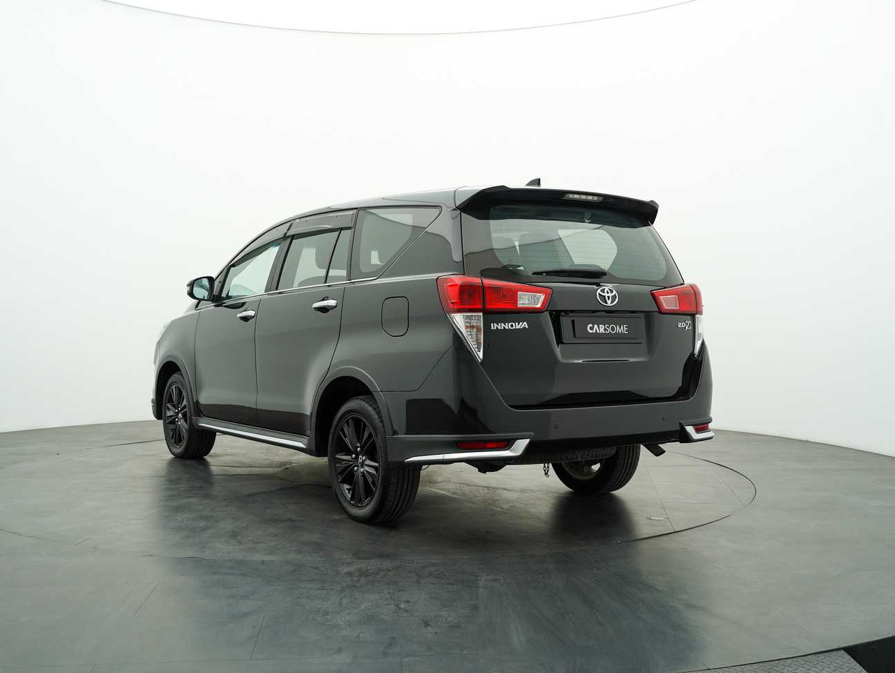 used 2018 Toyota Innova X 2.0