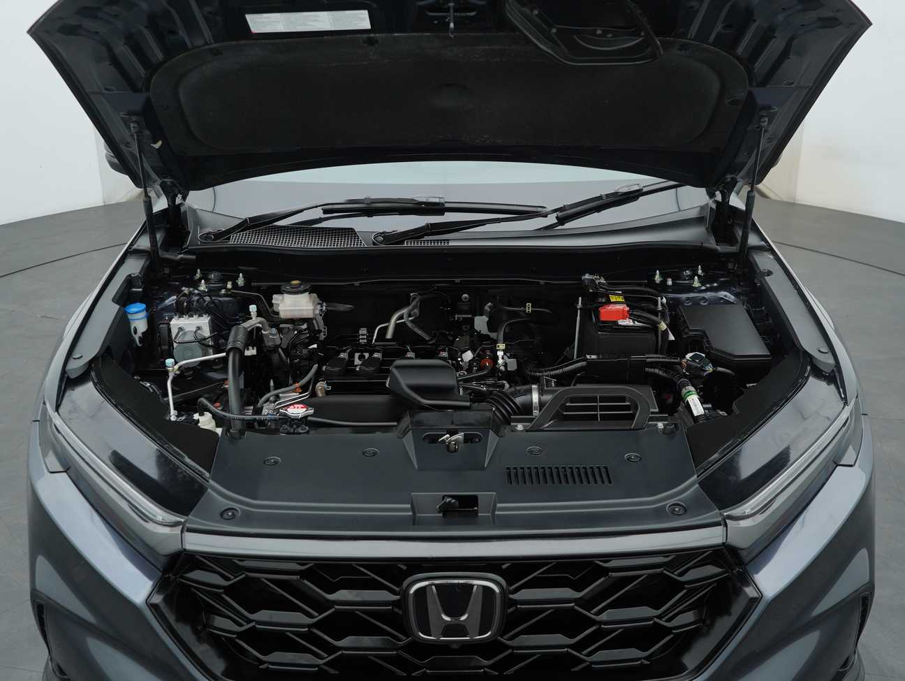 used 2024 Honda CR-V V 1.5