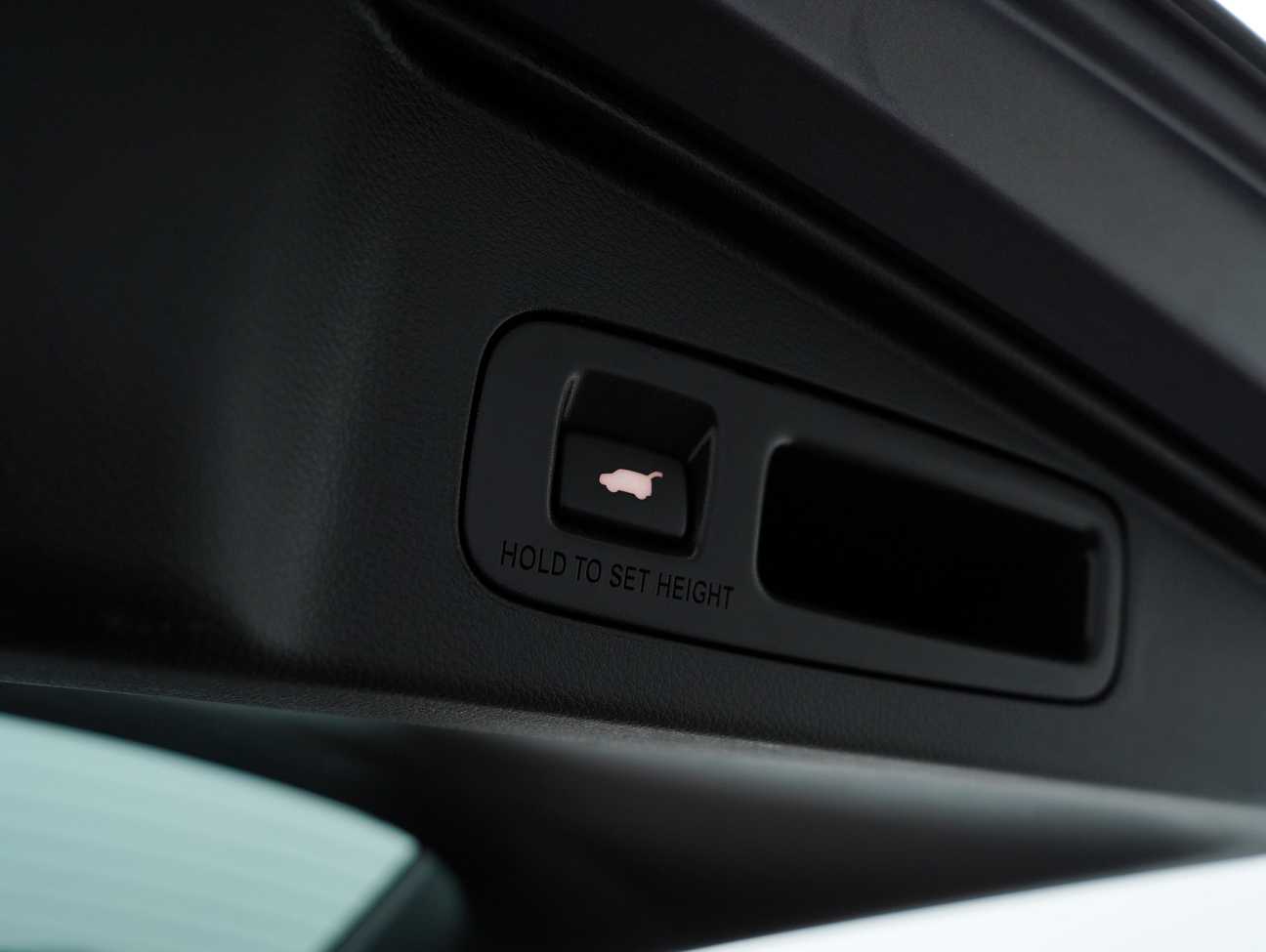 terpakai 2019 Honda CR-V TC-P VTEC 1.5