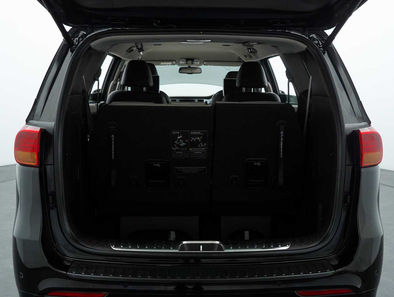 terpakai 2018 Kia Grand Carnival CRDi 2.2