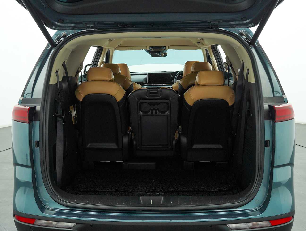 used 2022 Kia Carnival Mid 2.2