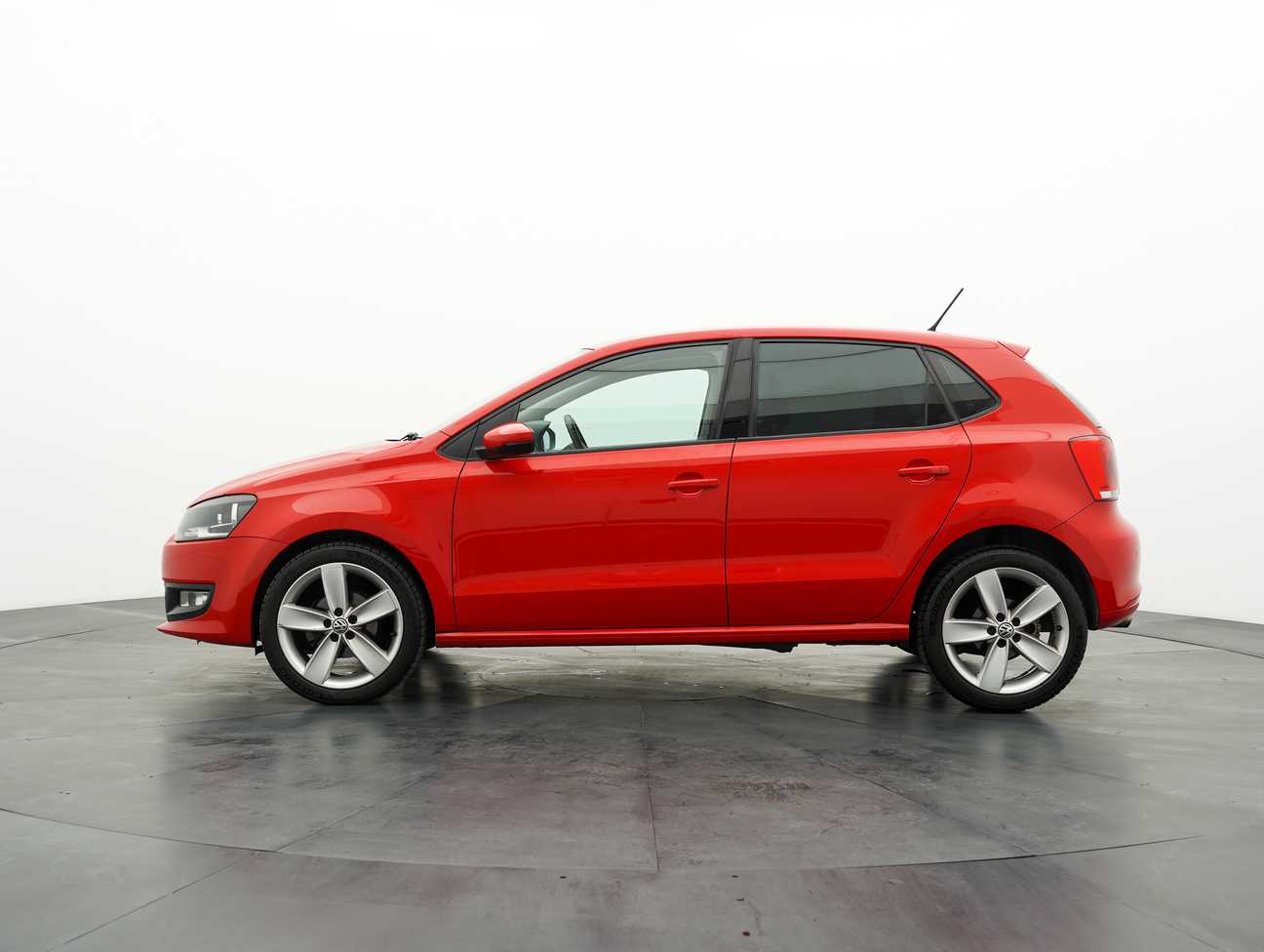 used 2013 Volkswagen POLO TSI (CBU) 1.2