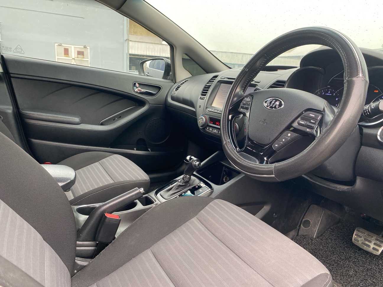 terpakai 2019 Kia Cerato K3 1.6