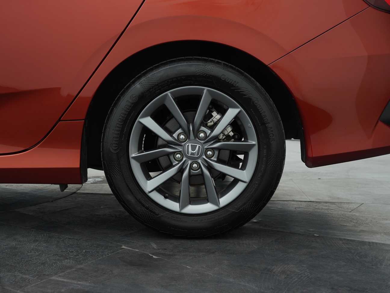terpakai 2021 Honda Civic S i-VTEC 1.8
