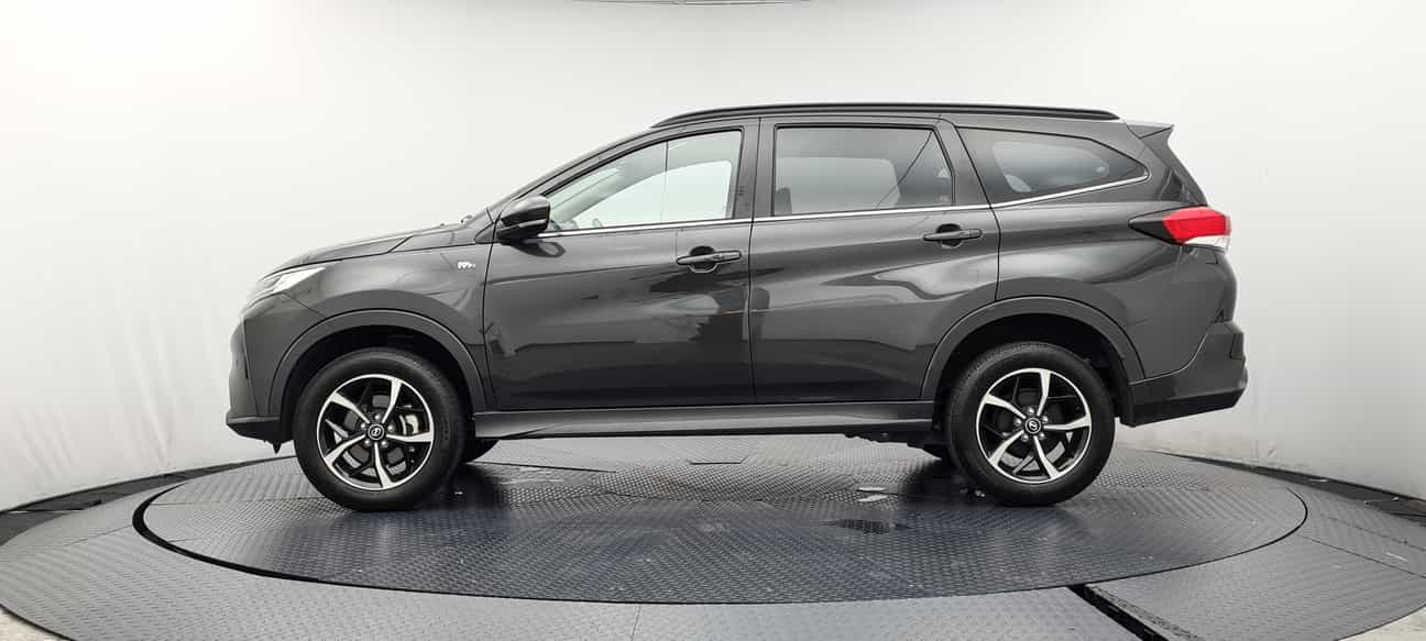 used 2020 Perodua ARUZ AV 1.5