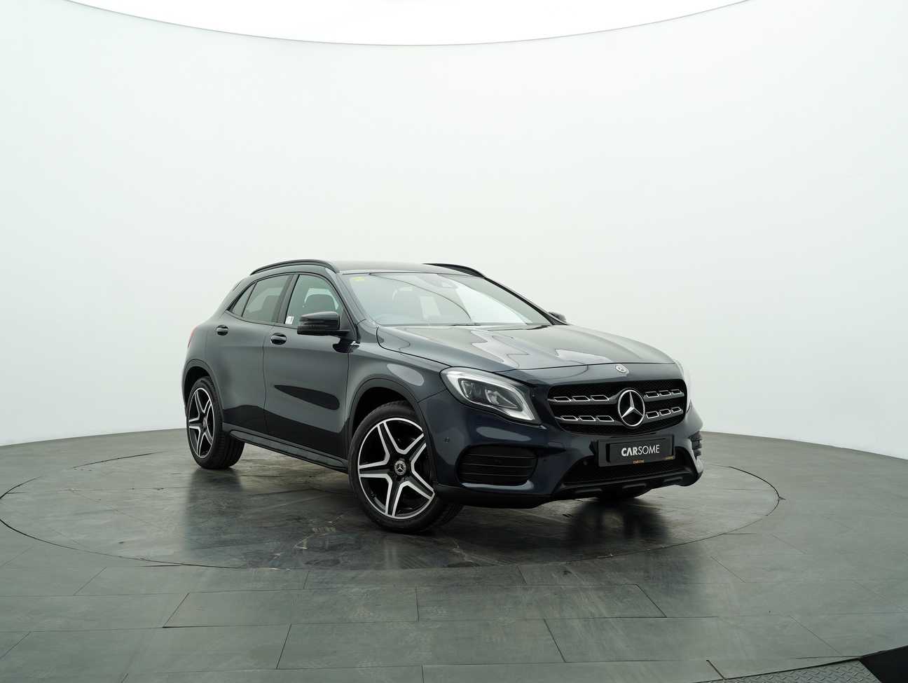 used 2017 Mercedes-Benz GLA250 4MATIC AMG Line 2.0