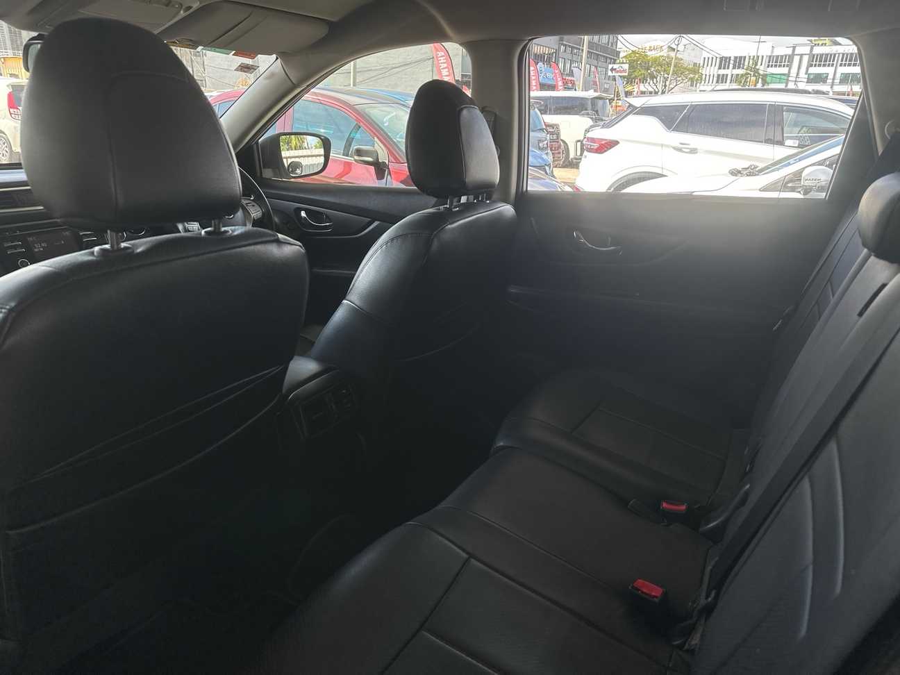 used 2015 Nissan X-Trail  2.0