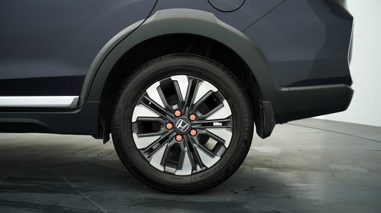 used 2021 Honda BR-V V 1.5