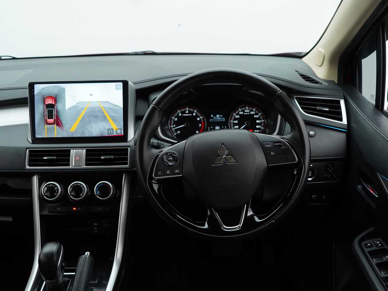 terpakai 2023 Mitsubishi Xpander  1.5