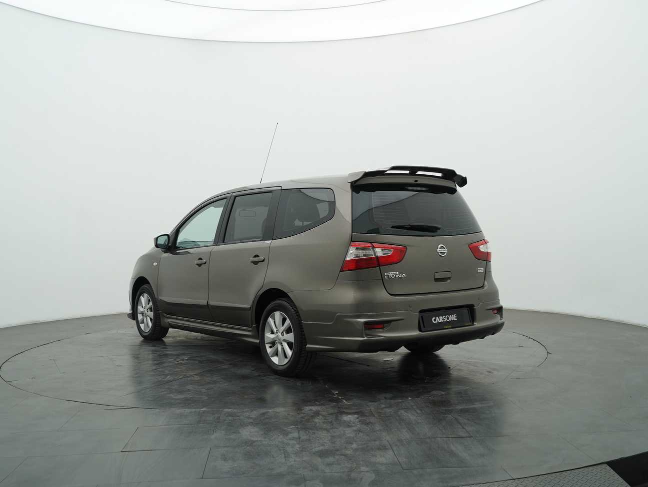 used 2014 Nissan Grand Livina Comfort 1.6