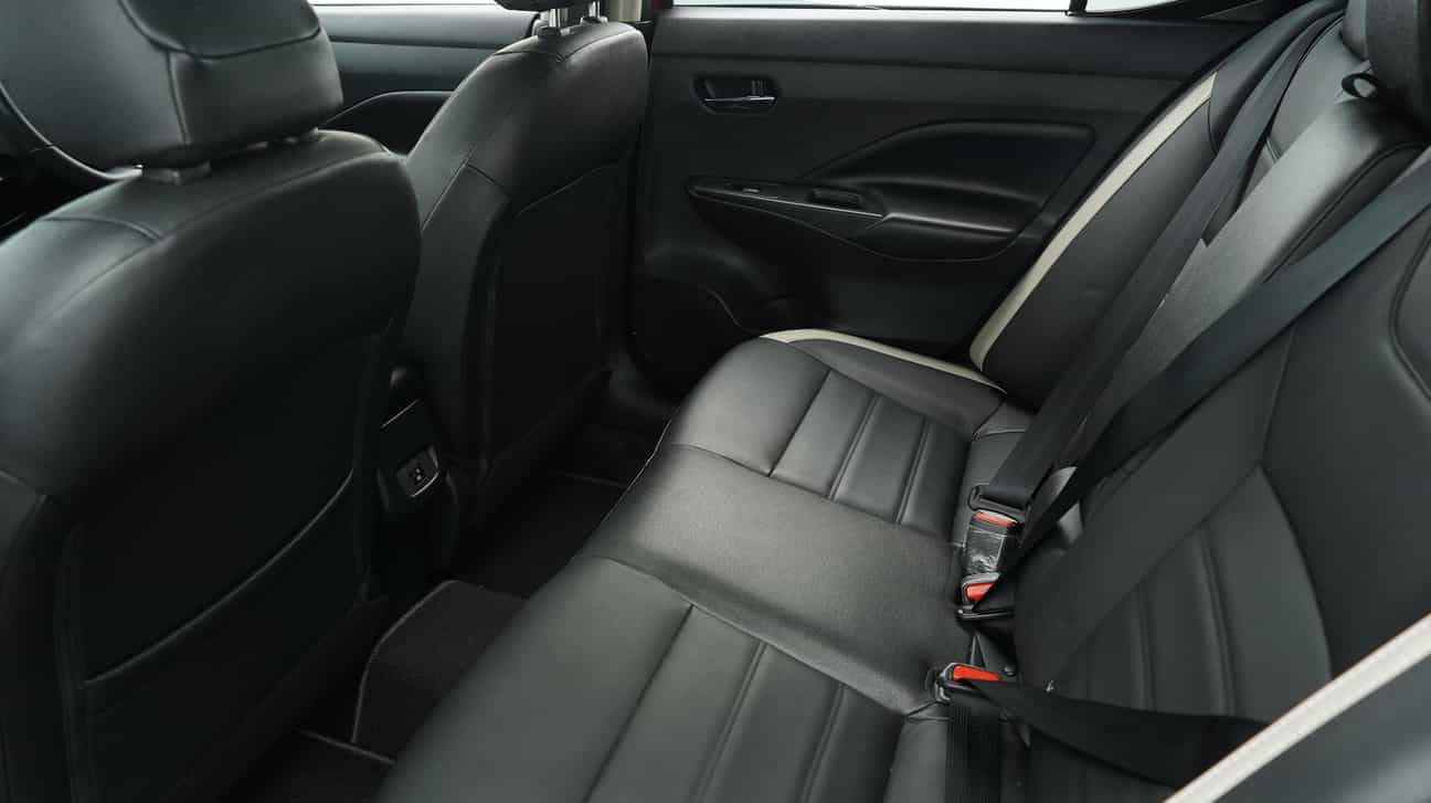 terpakai 2021 Nissan ALMERA VLP 1.0