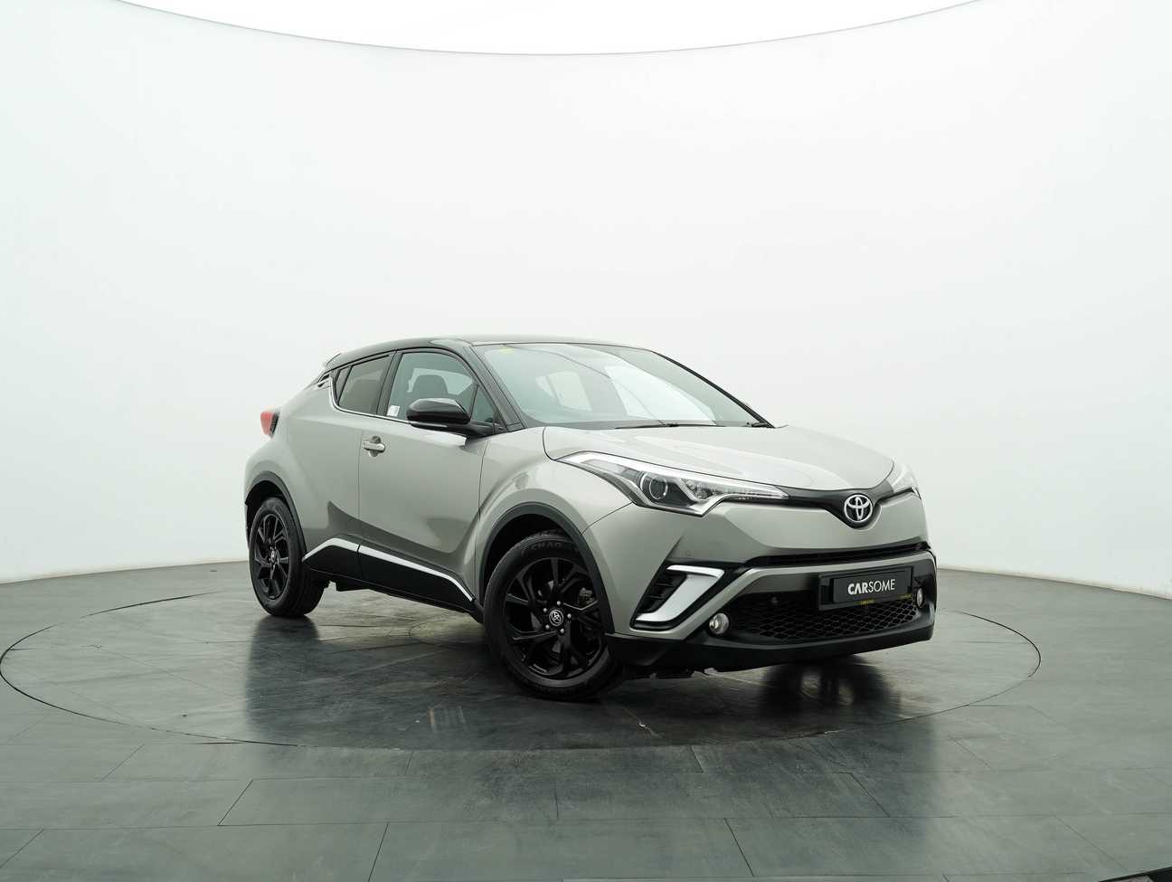 terpakai 2019 Toyota C-HR  1.8