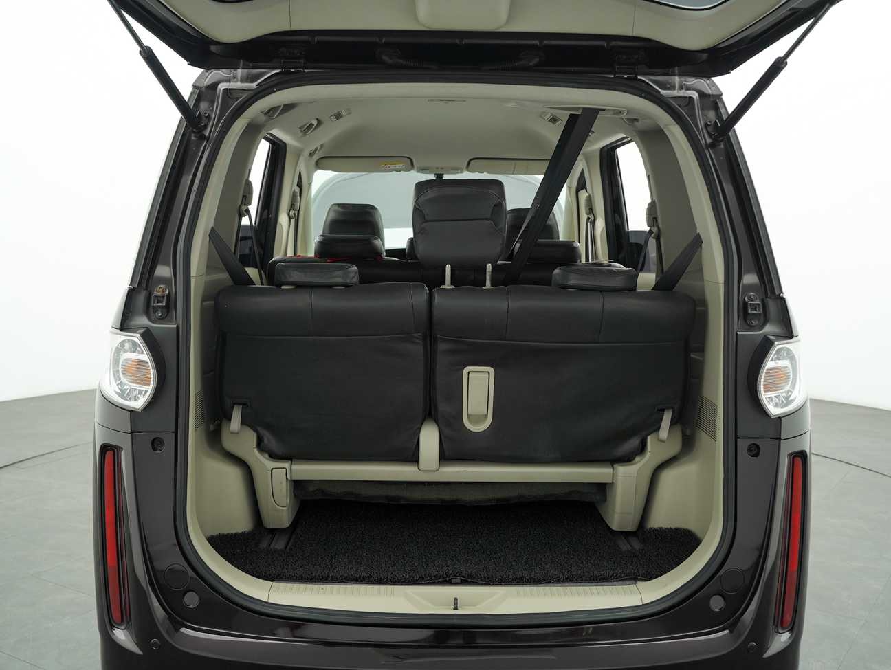 used 2014 Mazda Biante SKYACTIV-G 2.0