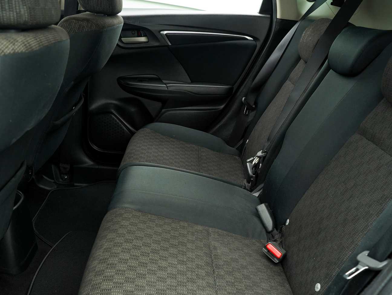 used 2015 Honda Jazz E 1.5