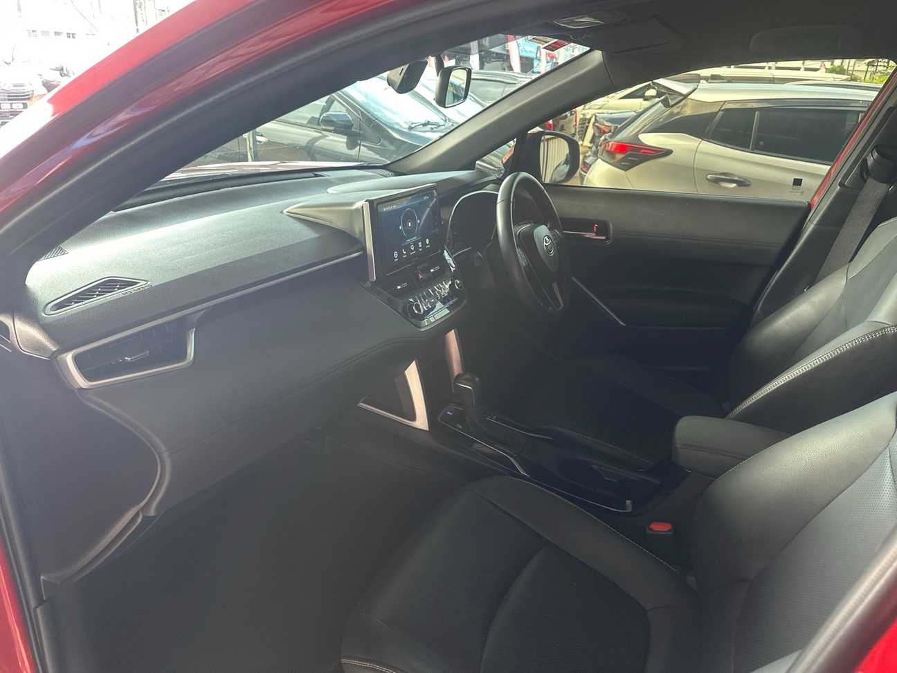 terpakai 2023 Toyota Corolla Cross G 1.8