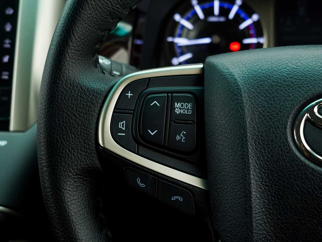 terpakai 2020 Toyota Innova G 2.0