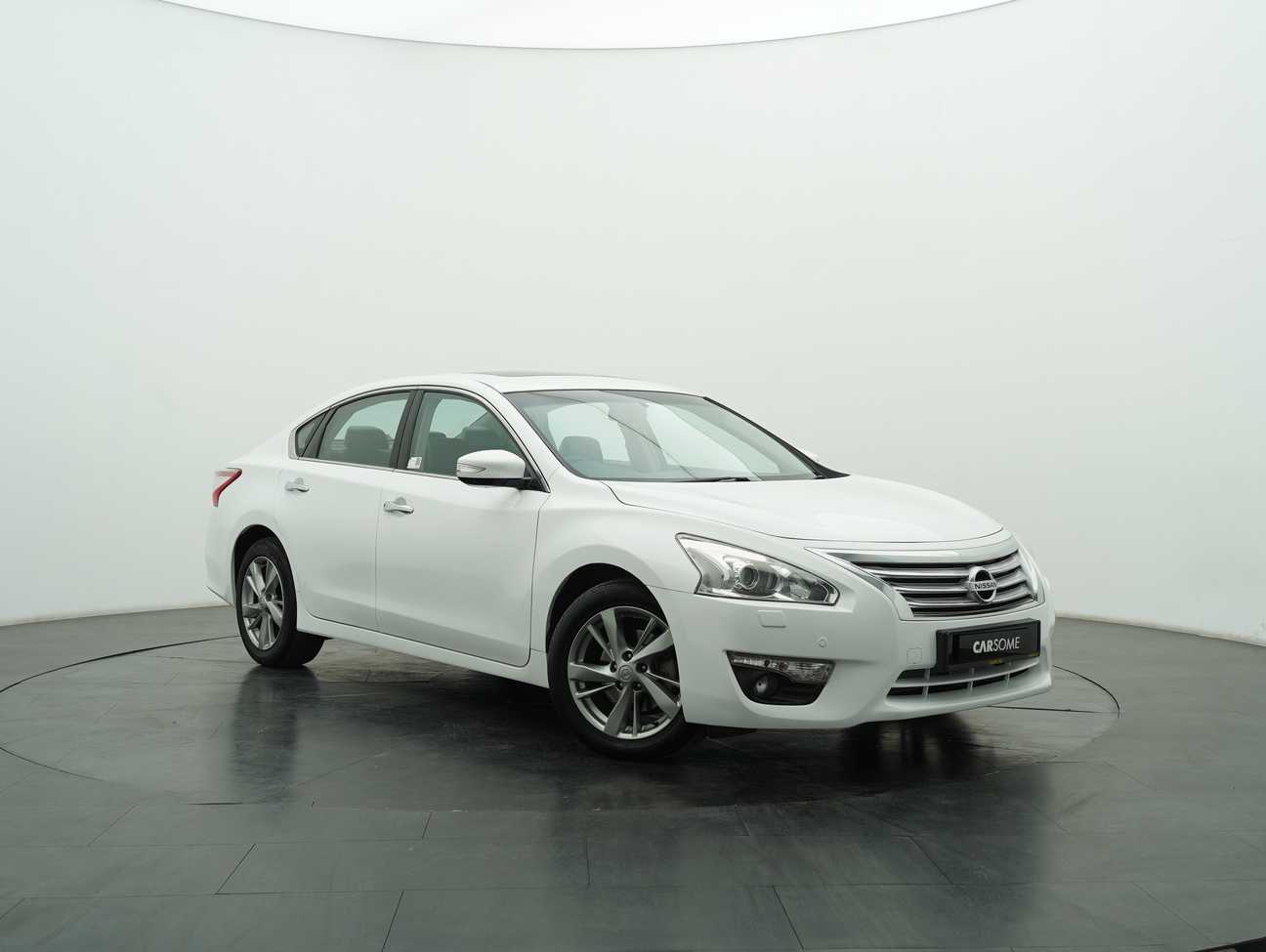 used 2015 Nissan Teana XV 2.5