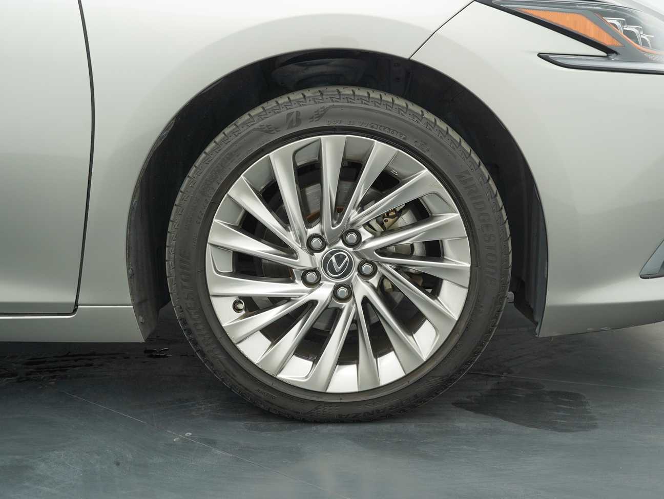 used 2019 Lexus ES250 LUXURY 2.5