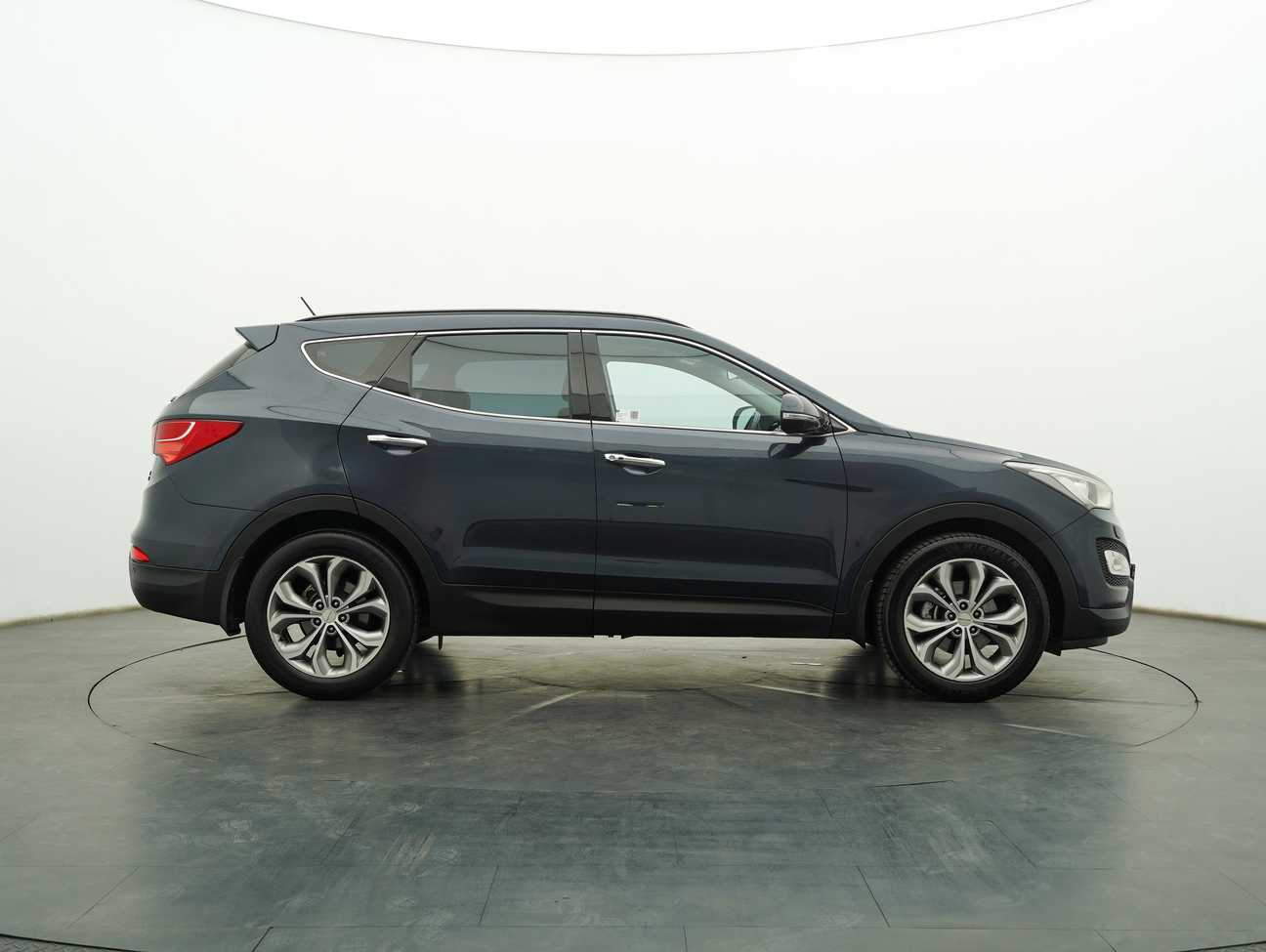 used 2015 Inokom Santa Fe Premium 2.2