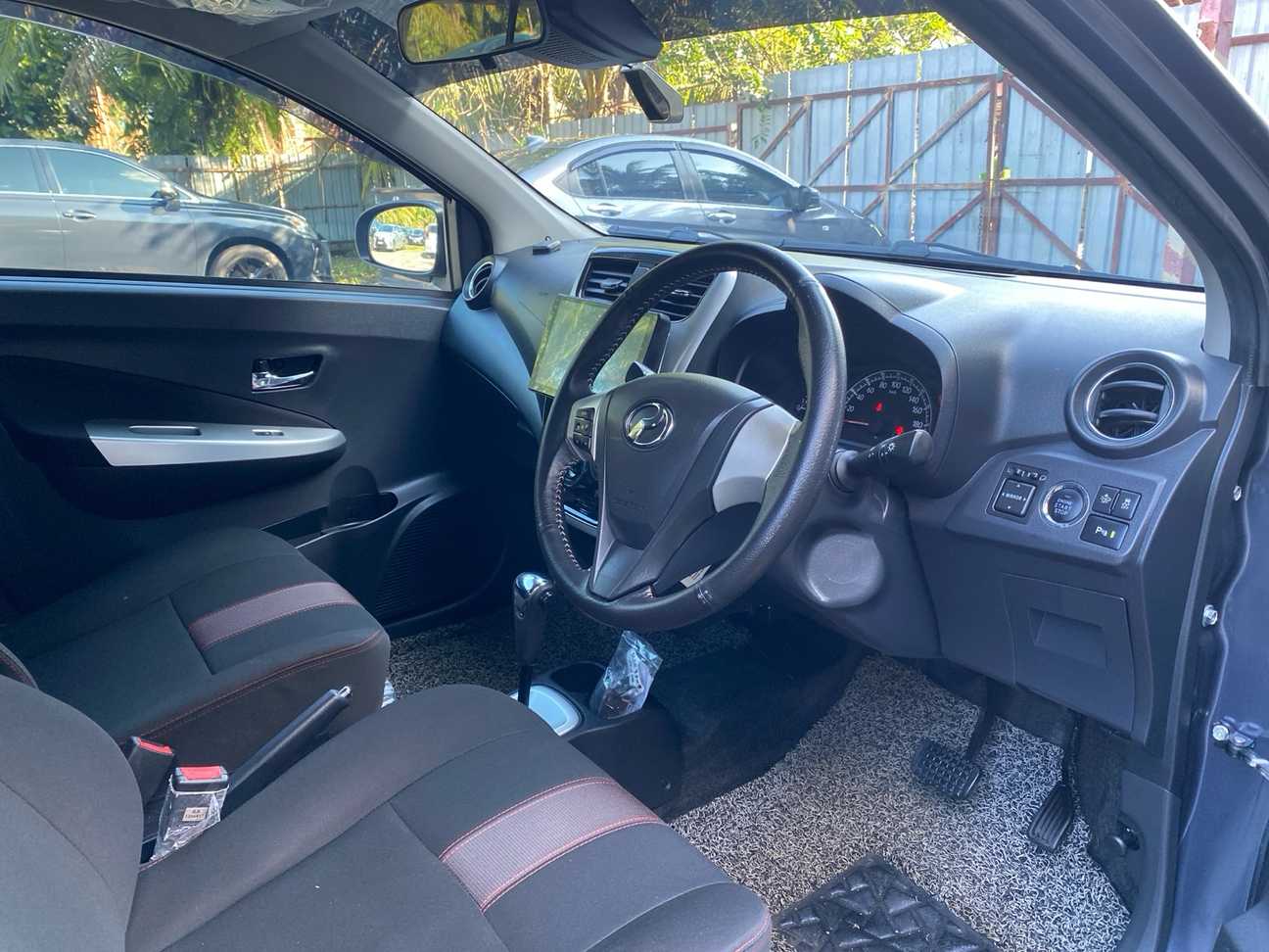 terpakai 2021 Perodua AXIA Advance 1.0