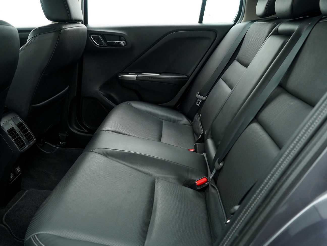 terpakai 2018 Honda City V i-VTEC 1.5