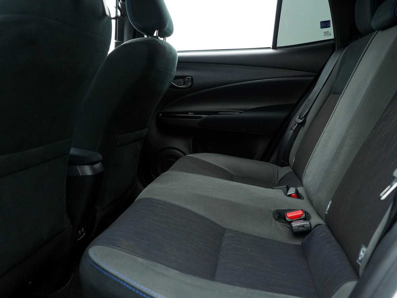 terpakai 2021 Toyota Yaris E 1.5