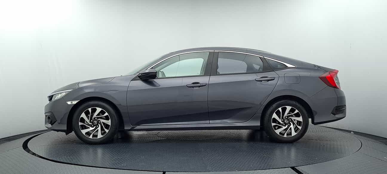 terpakai 2017 Honda CIVIC I-VTEC 1.8