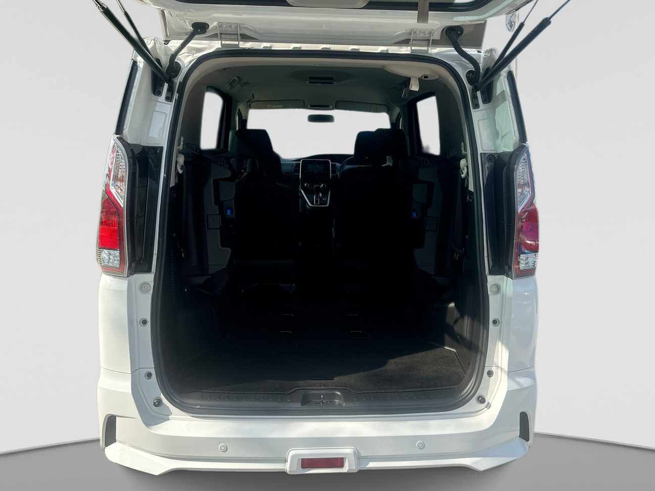 terpakai 2021 Nissan Serena S-Hybrid High-Way Star 2.0