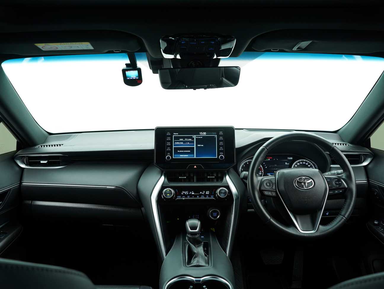 used 2021 Toyota Harrier Luxury 2.0