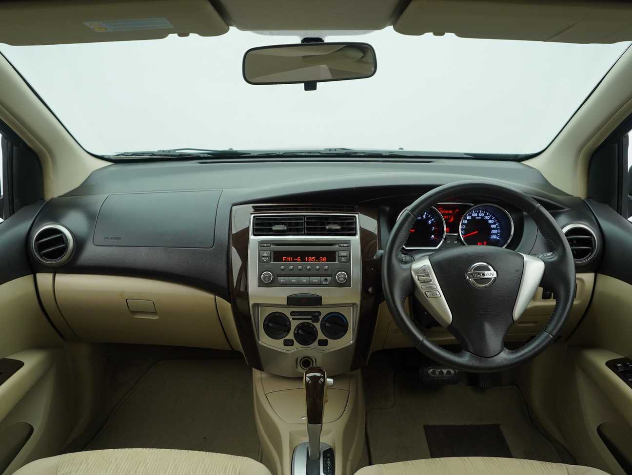used 2015 Nissan Grand Livina Comfort 1.8