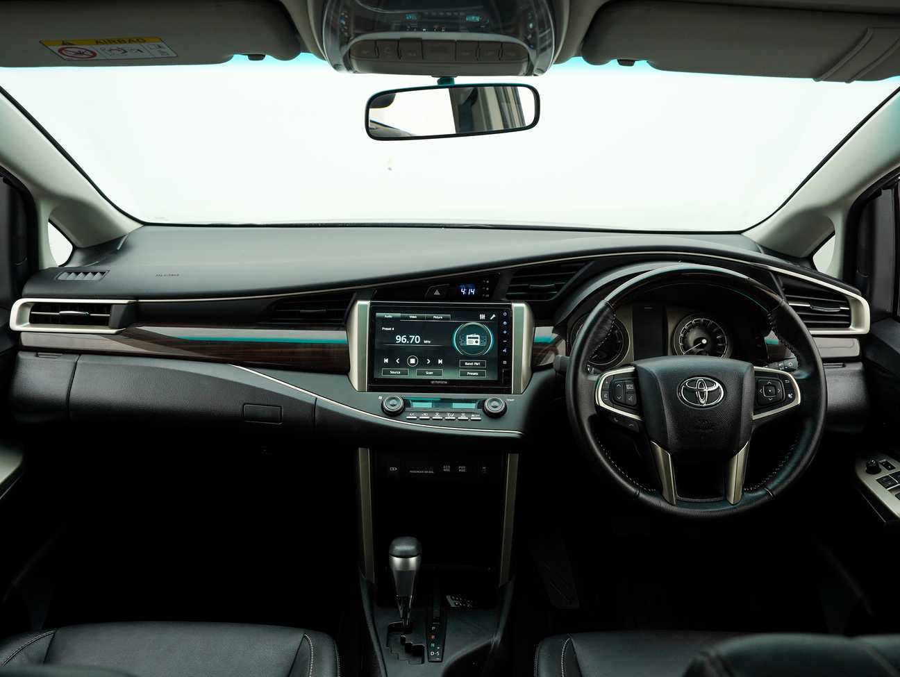 used 2021 Toyota Innova X 2.0