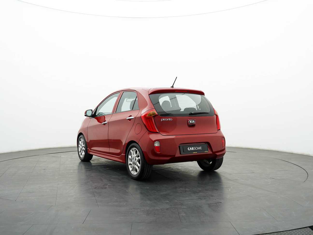 terpakai 2014 Kia Picanto  1.2