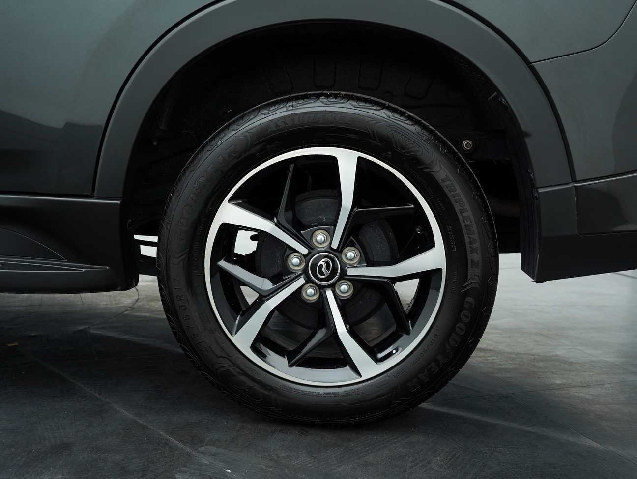 used 2023 Perodua Aruz AV 1.5