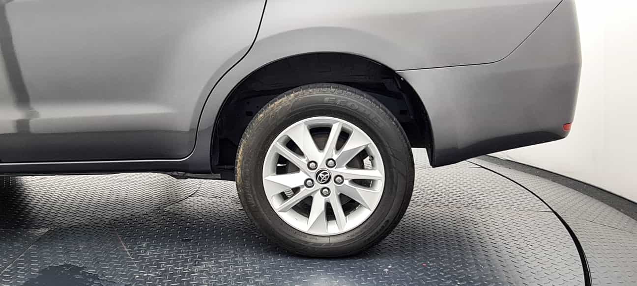 used 2017 Toyota INNOVA G 2.0