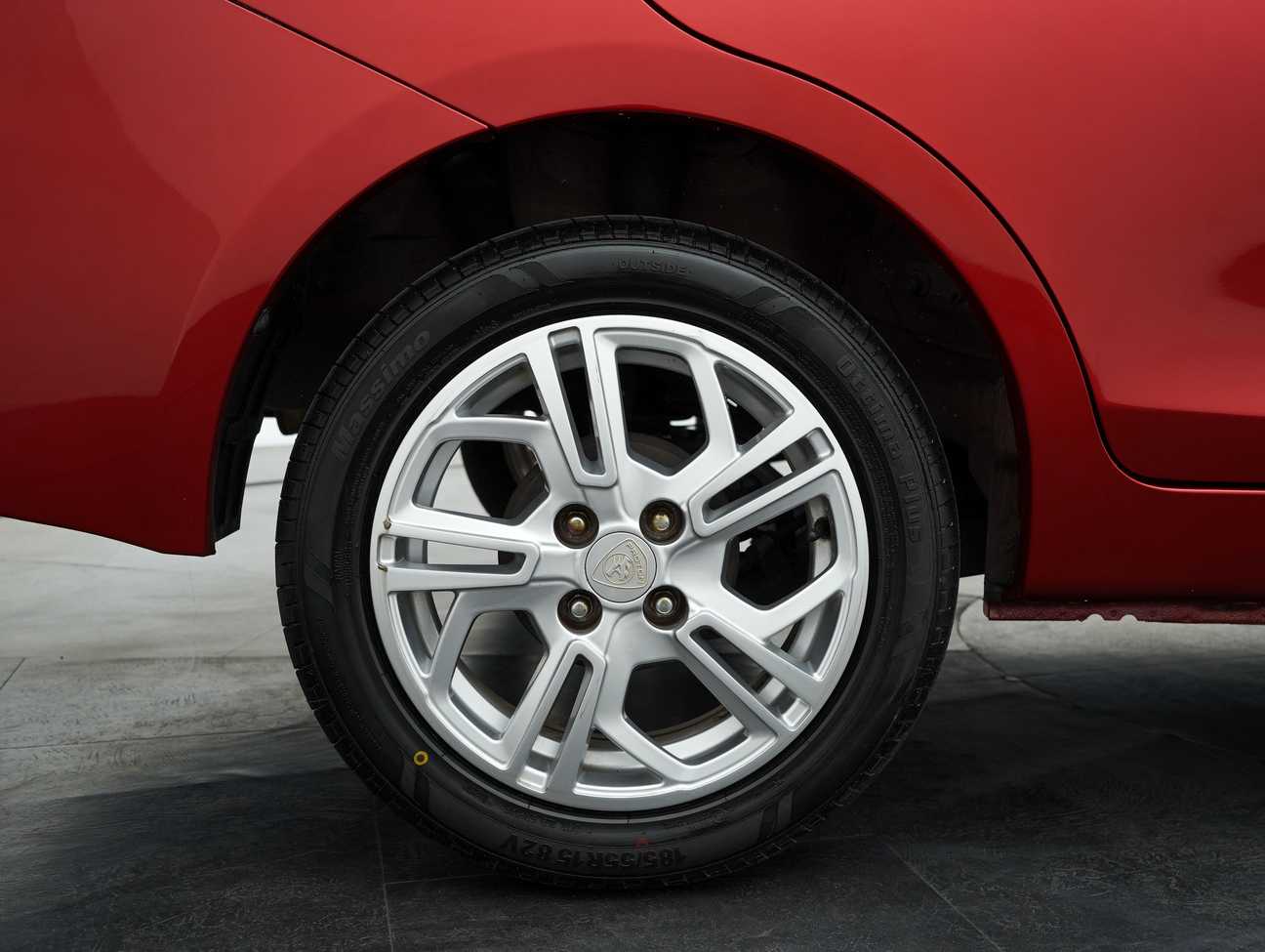 terpakai 2018 Proton Saga Premium 1.3