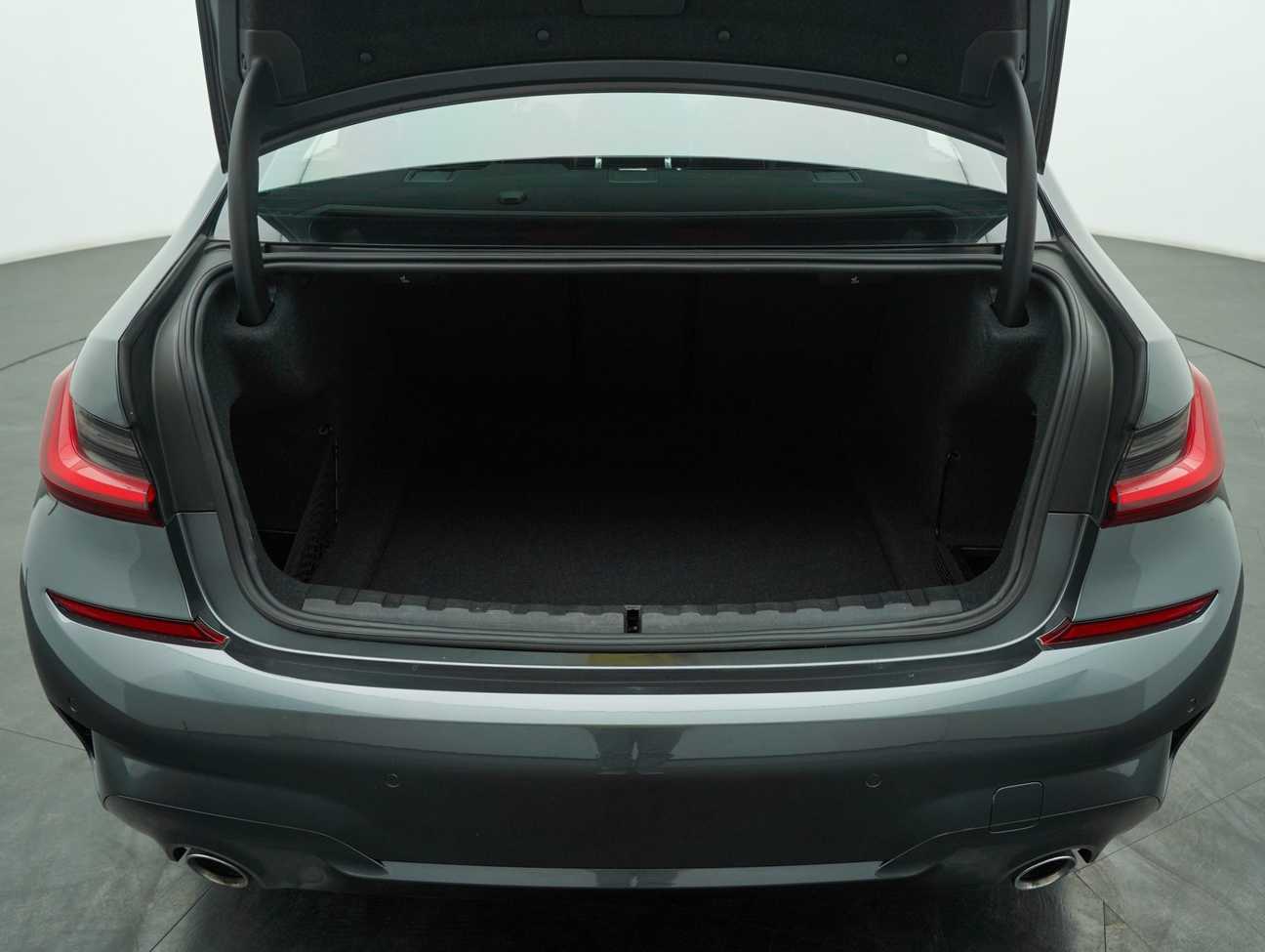 used 2022 BMW 330i M Sport Driving Assist Pack 2.0