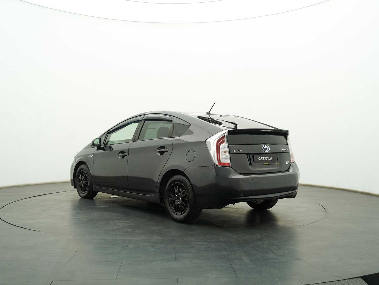 used 2012 Toyota Prius Luxury 1.8