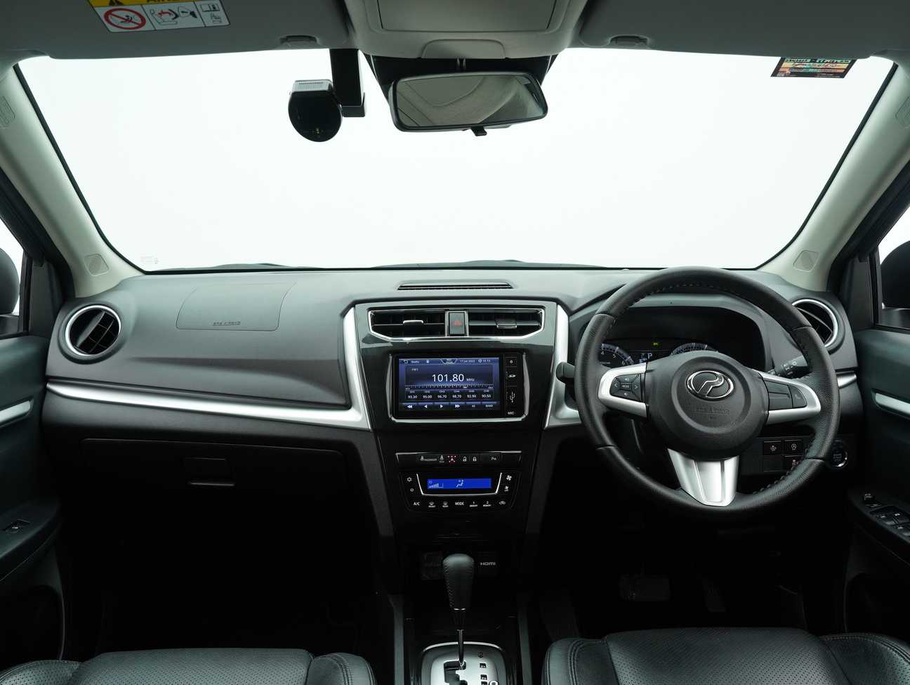 terpakai 2023 Perodua Aruz AV 1.5