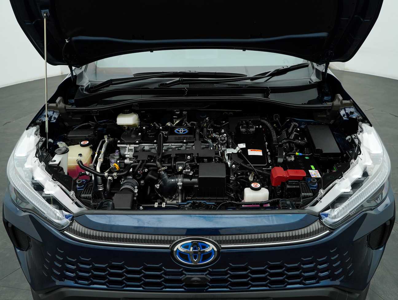 used 2025 Toyota Corolla Cross HEV 1.8