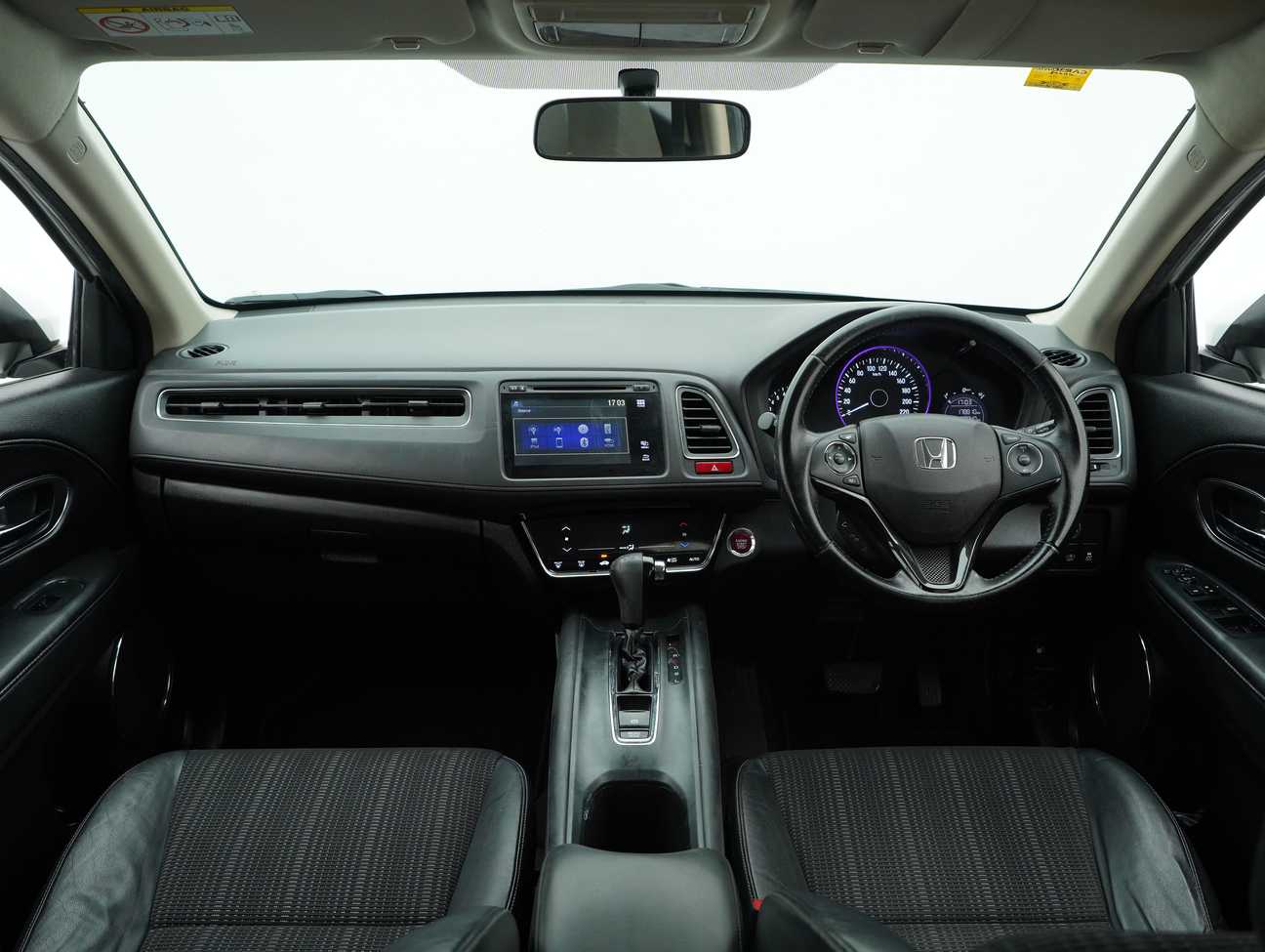 used 2015 Honda HR-V V 1.8
