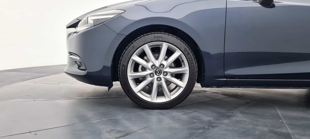 used 2018 Mazda 3 SEDAN HI SKYACTIV (CKD) 2.0