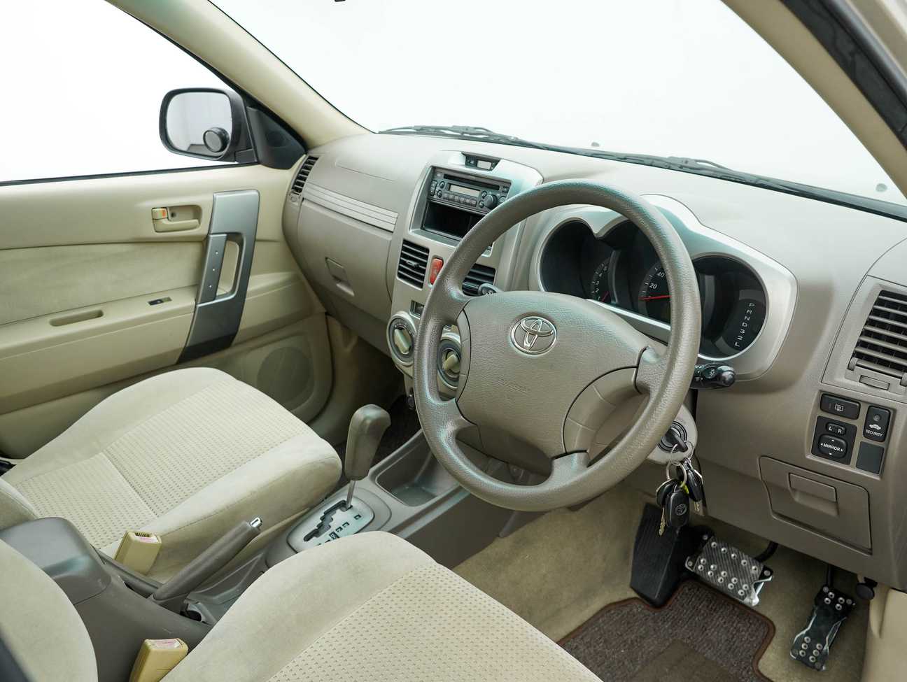 used 2010 Toyota Rush G 1.5