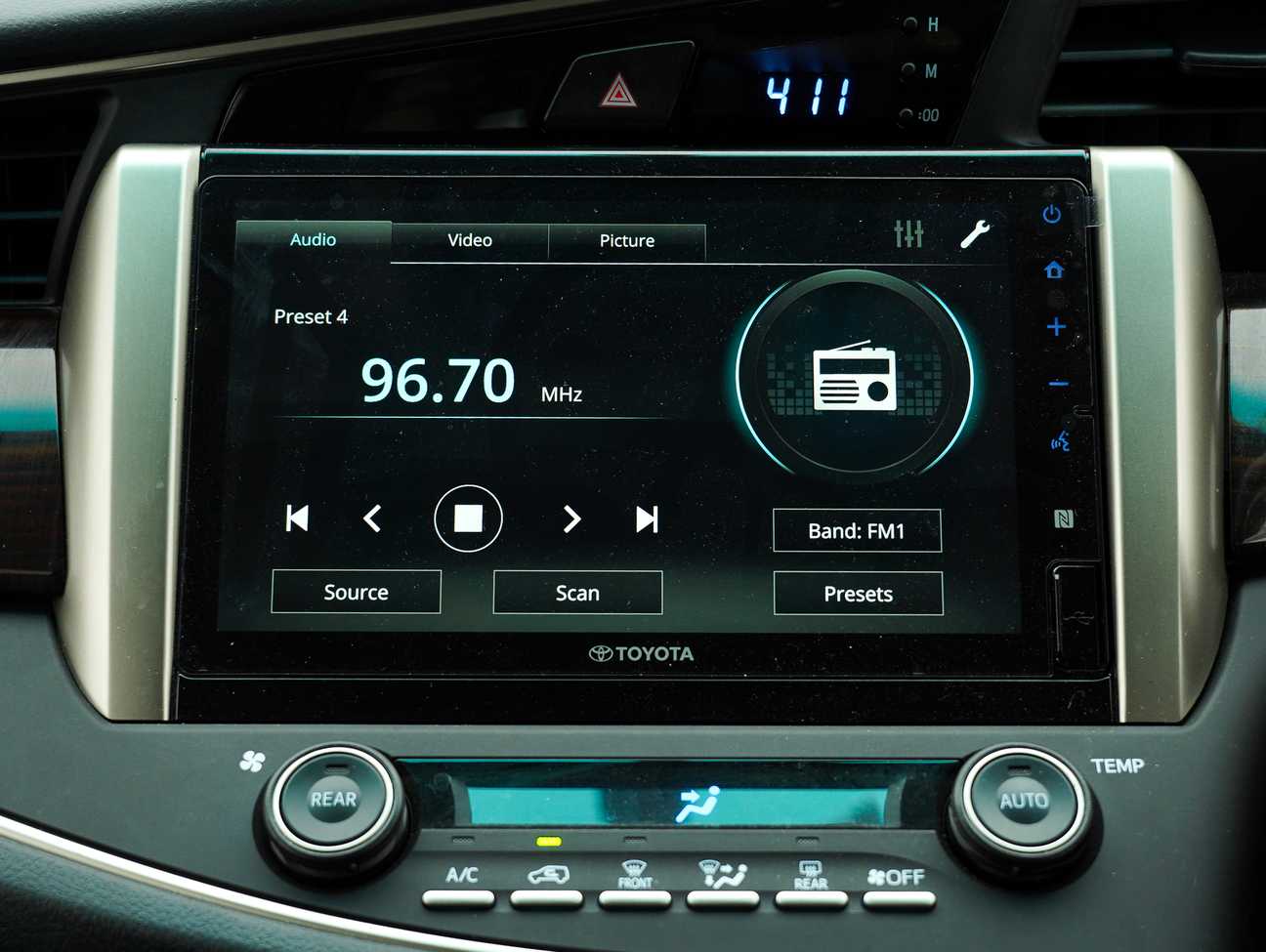 used 2021 Toyota Innova X 2.0