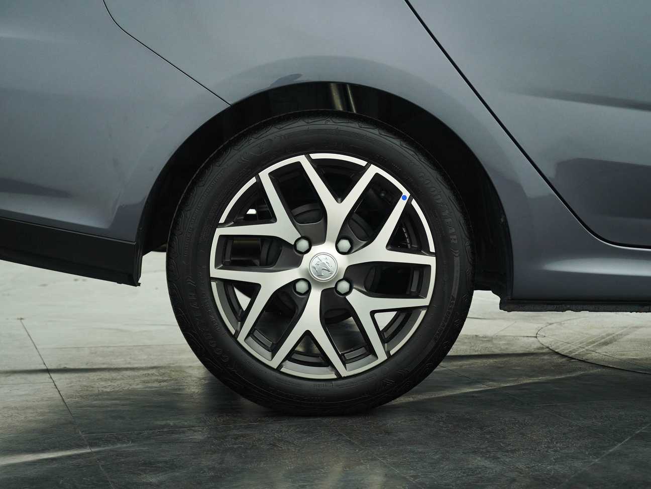 terpakai 2024 Proton Persona Premium 1.6